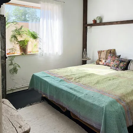 Rustic Beauty In Thy's Dramatic Nature *